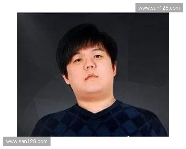 阿川在Dota2世界的传奇之路与成长历程解析